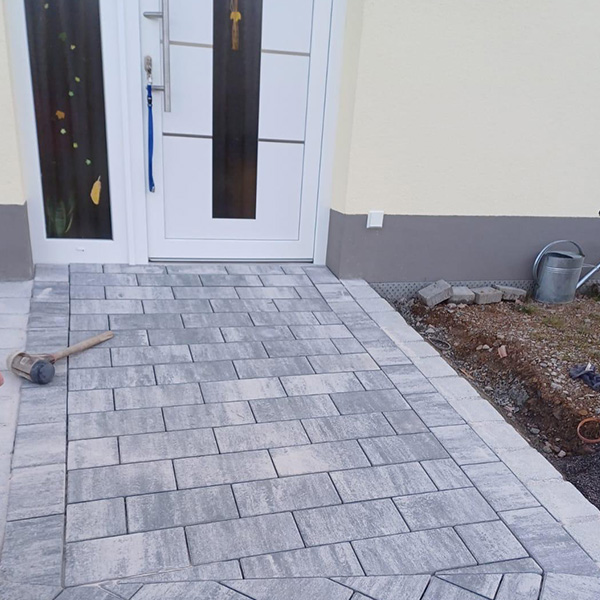 Bild 5 - Außenanlagen Baggerbetrieb Daser