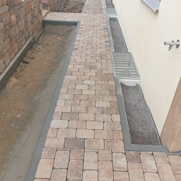 Bild 6 - Außenanlagen Baggerbetrieb Daser