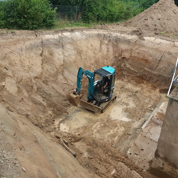 Bild 1 - Erdarbeiten Baggerbetrieb Daser