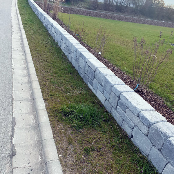 Bild 6 - Mauersysteme Baggerbetrieb Daser