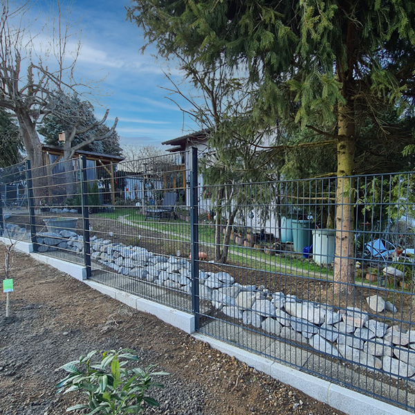 Bild 2 - Zaunbau Baggerbetrieb Daser